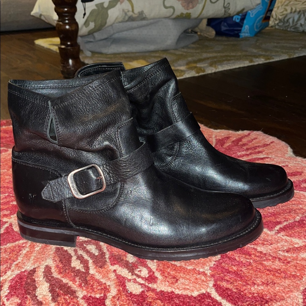 Frye Boots, Ankle Boots with Buckle, Size Women’s 11, Great Condition - Picture 2 of 11